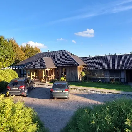 Viesumaja Kuncisi Murjanos Maison d'hôtes *
