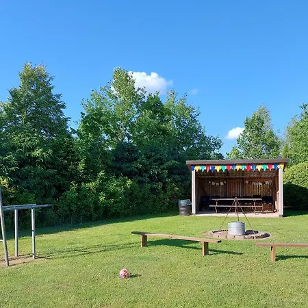 Viesumaja Kuncisi Murjanos